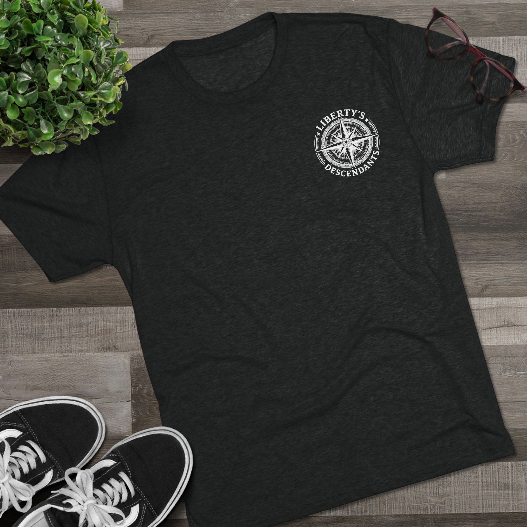 1776 Freedom Tee – American Flag Crest Graphic T-Shirt