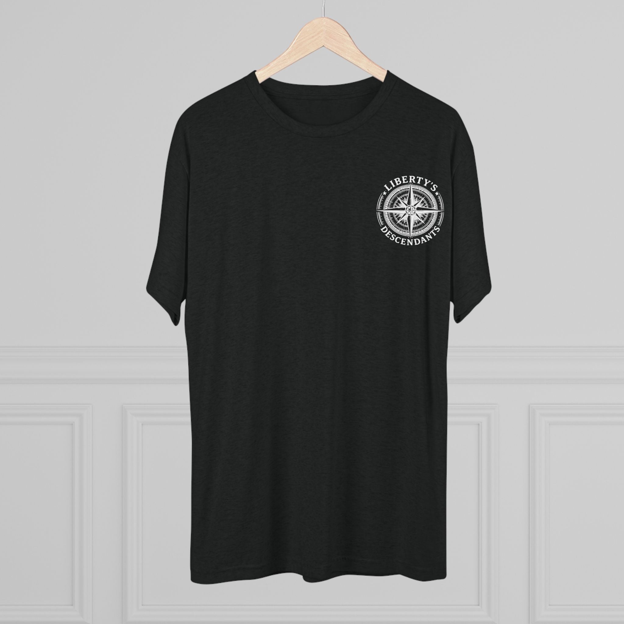 1776 Freedom Tee – American Flag Crest Graphic T-Shirt